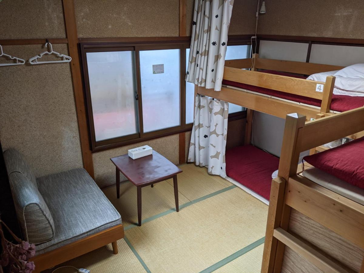 Guesthouse Tomaru Takayama  Ngoại thất bức ảnh