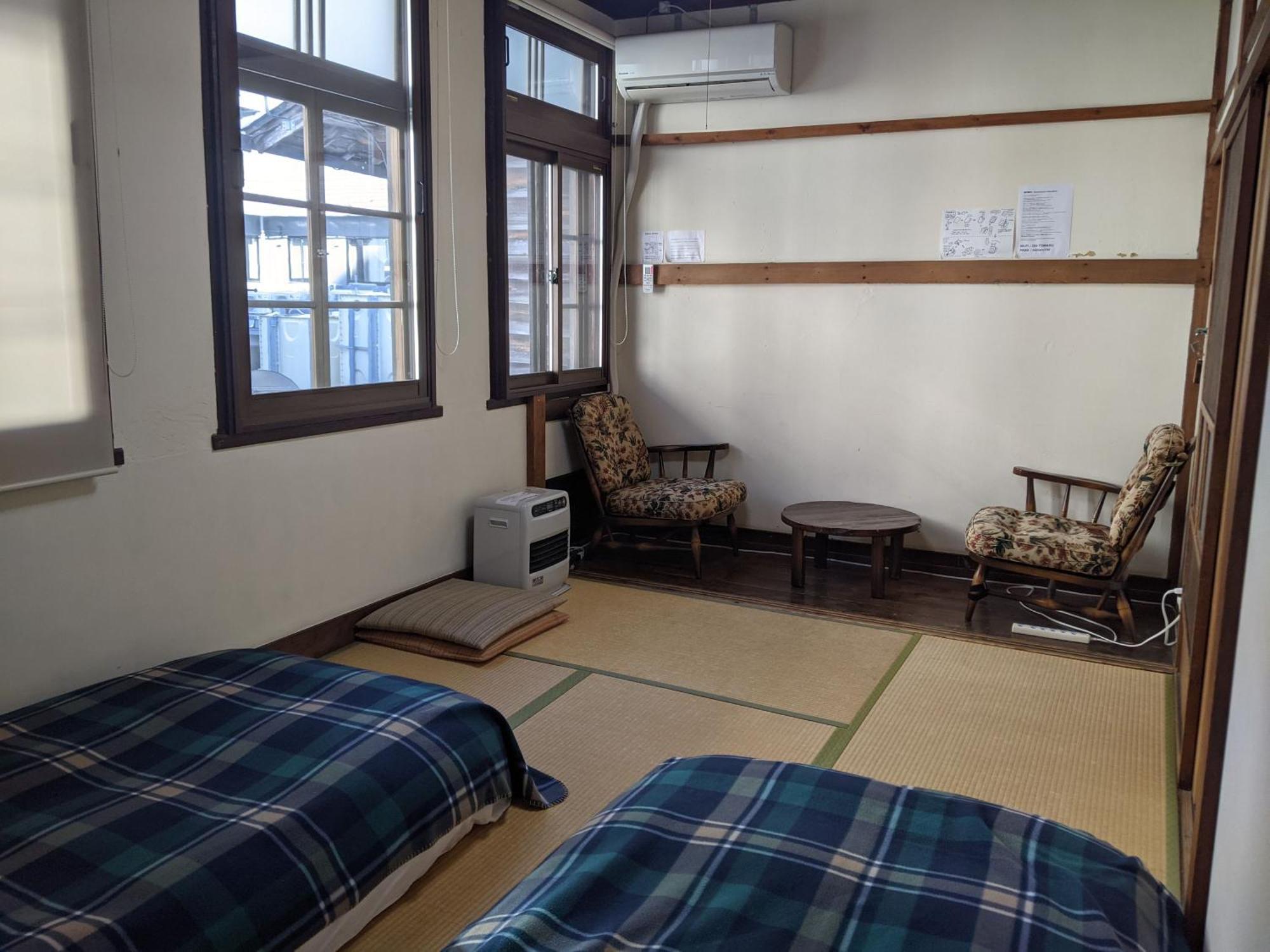 Guesthouse Tomaru Takayama  Ngoại thất bức ảnh