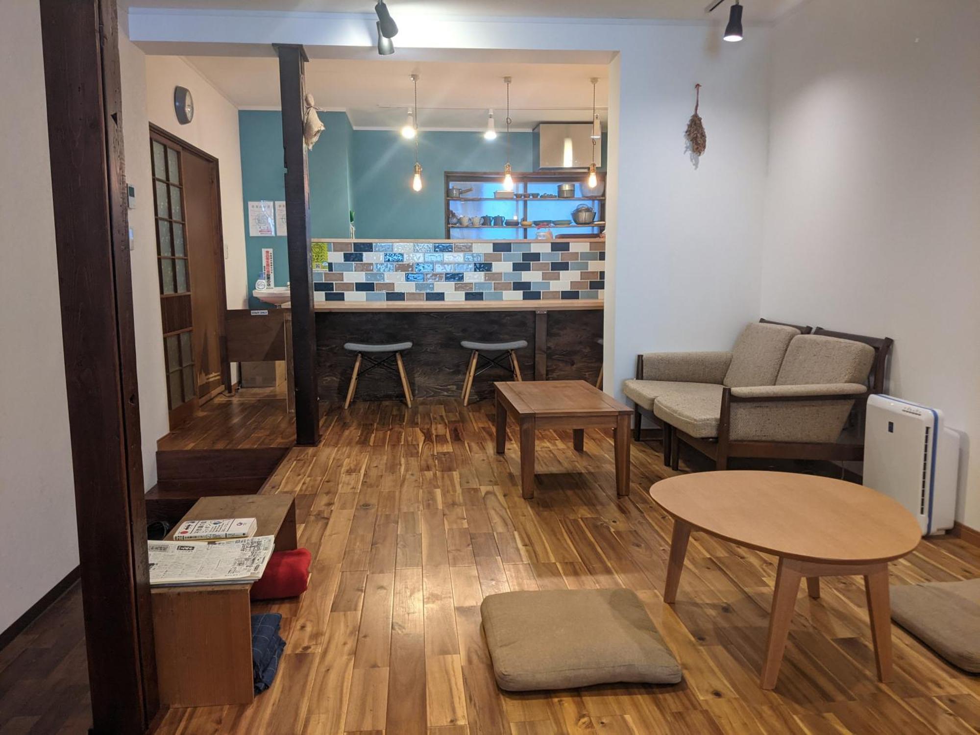 Guesthouse Tomaru Takayama  Ngoại thất bức ảnh